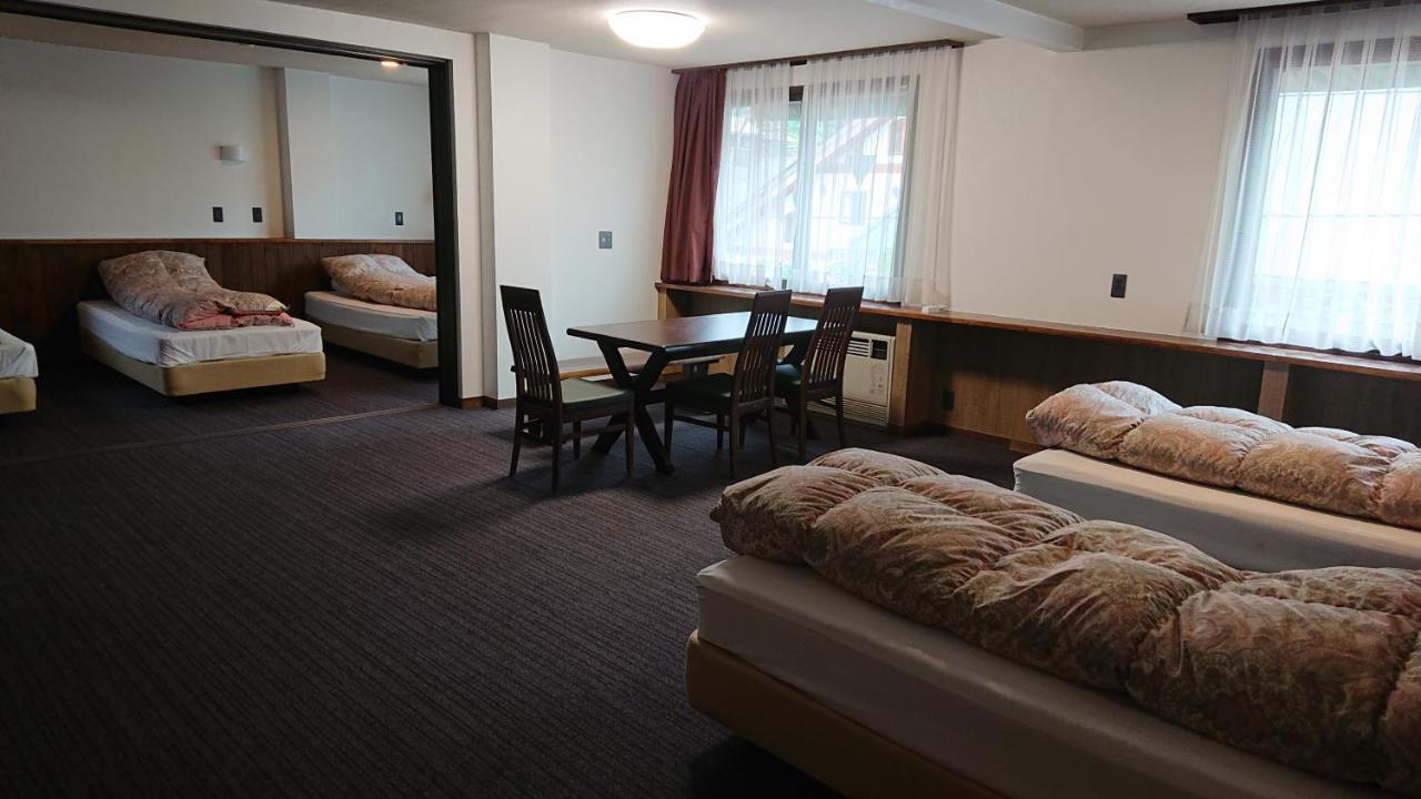 Hotel Weisser Hof Happei Χακούμπα Εξωτερικό φωτογραφία
